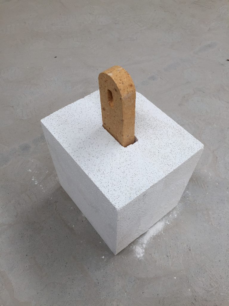 莫來(lái)石保溫磚_莫來(lái)石磚價(jià)格_莫來(lái)石聚氫保溫磚